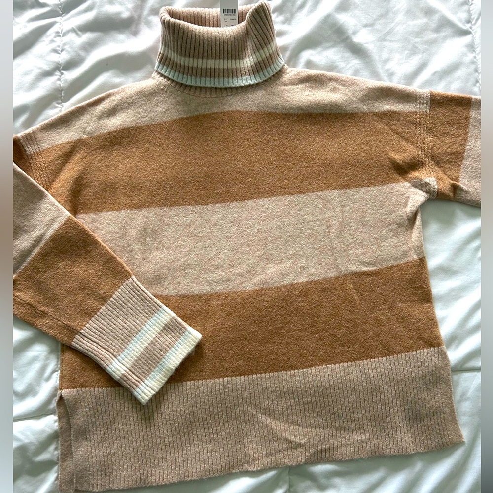 NWT J.Crew Turtleneck, size XS
